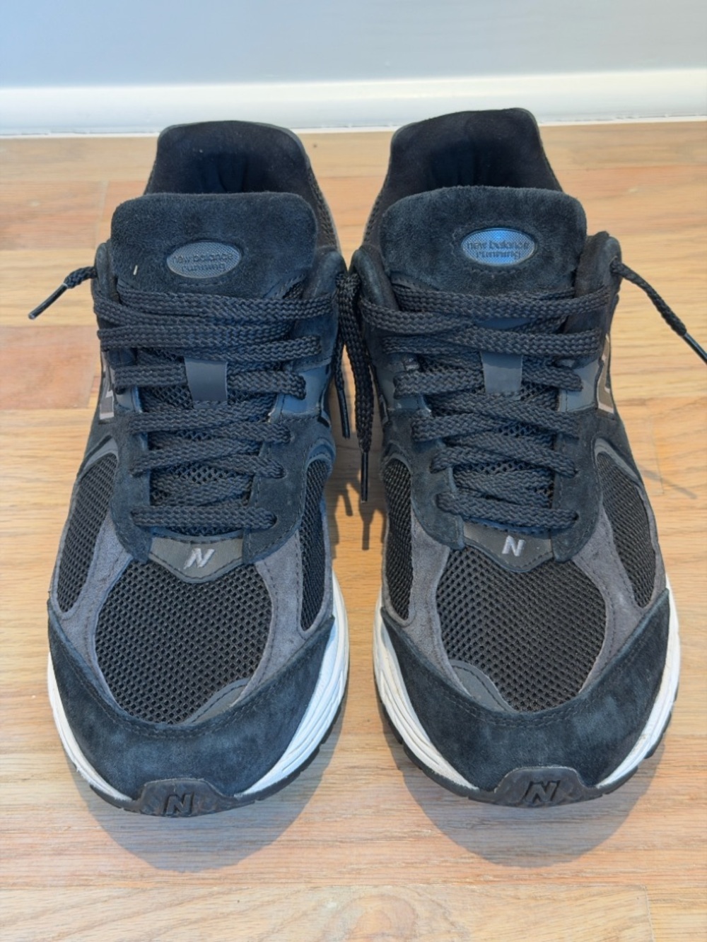 New Balance 2002R Black Men’s Size 10.5 Running Sneakers Comfort Casual Trainer